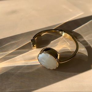 Kate spade bangle with bluetooth shutter